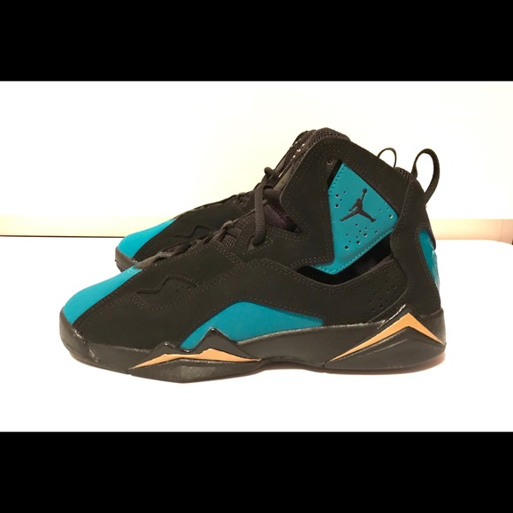 jordan true flight big kids